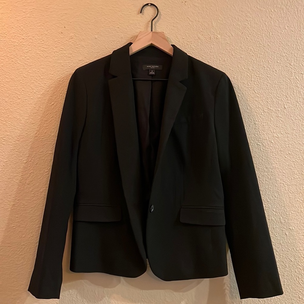 Ann Taylor petite black blazer